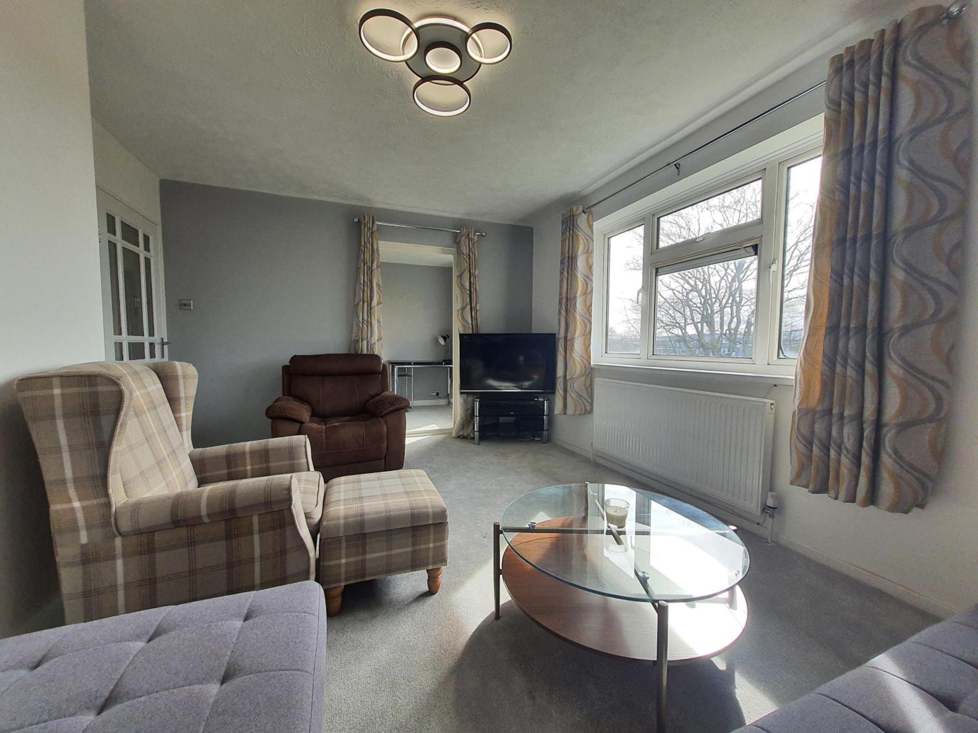 Roundhill - Lovely 2bed Brighton